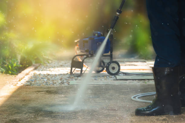 Best Playground Equipment Cleaning  in Painesville, OH